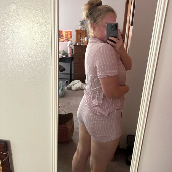 SOLD - Picture 4 of 4